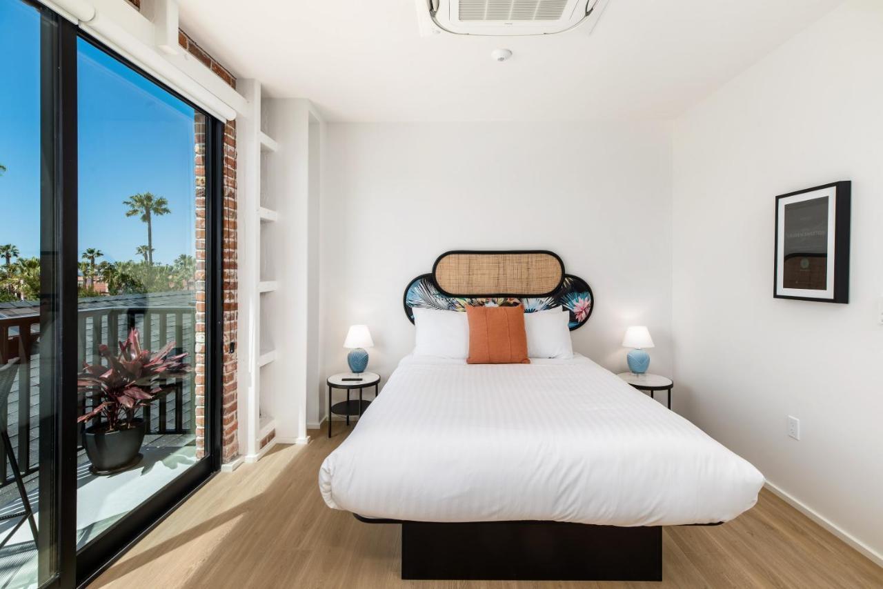 The Brick Boutique Hotel 오션사이드 외부 사진