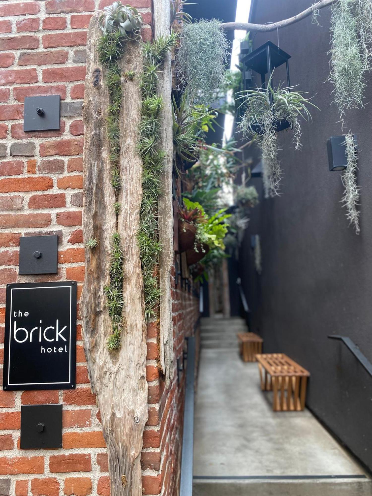 The Brick Boutique Hotel 오션사이드 외부 사진