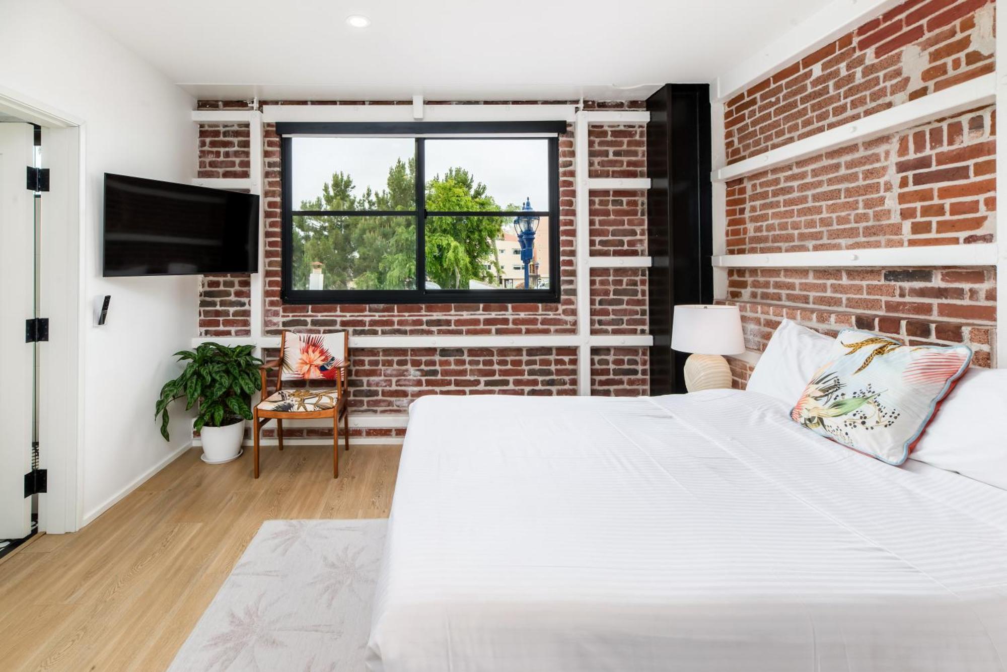 The Brick Boutique Hotel 오션사이드 외부 사진